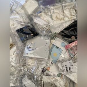 New Lot Of 55 Mix Fashion Jewelry Earrings, Necklaces, Choker, Bracelets, Rings